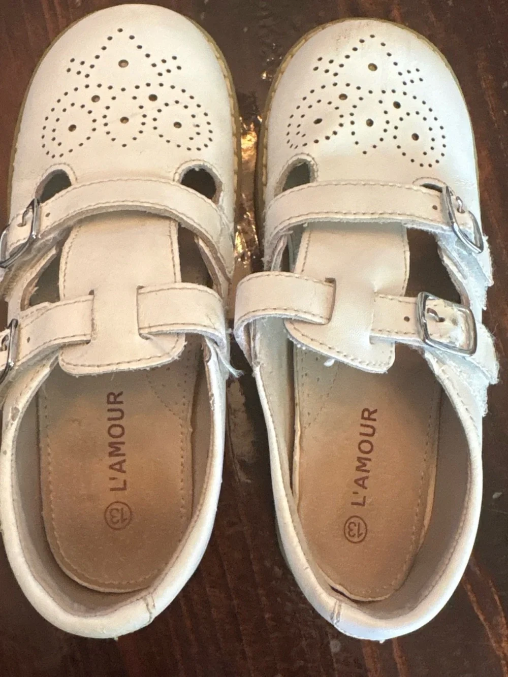 L'Amour Cream Girls Double-Strap Perforated Mary Jane Shoes